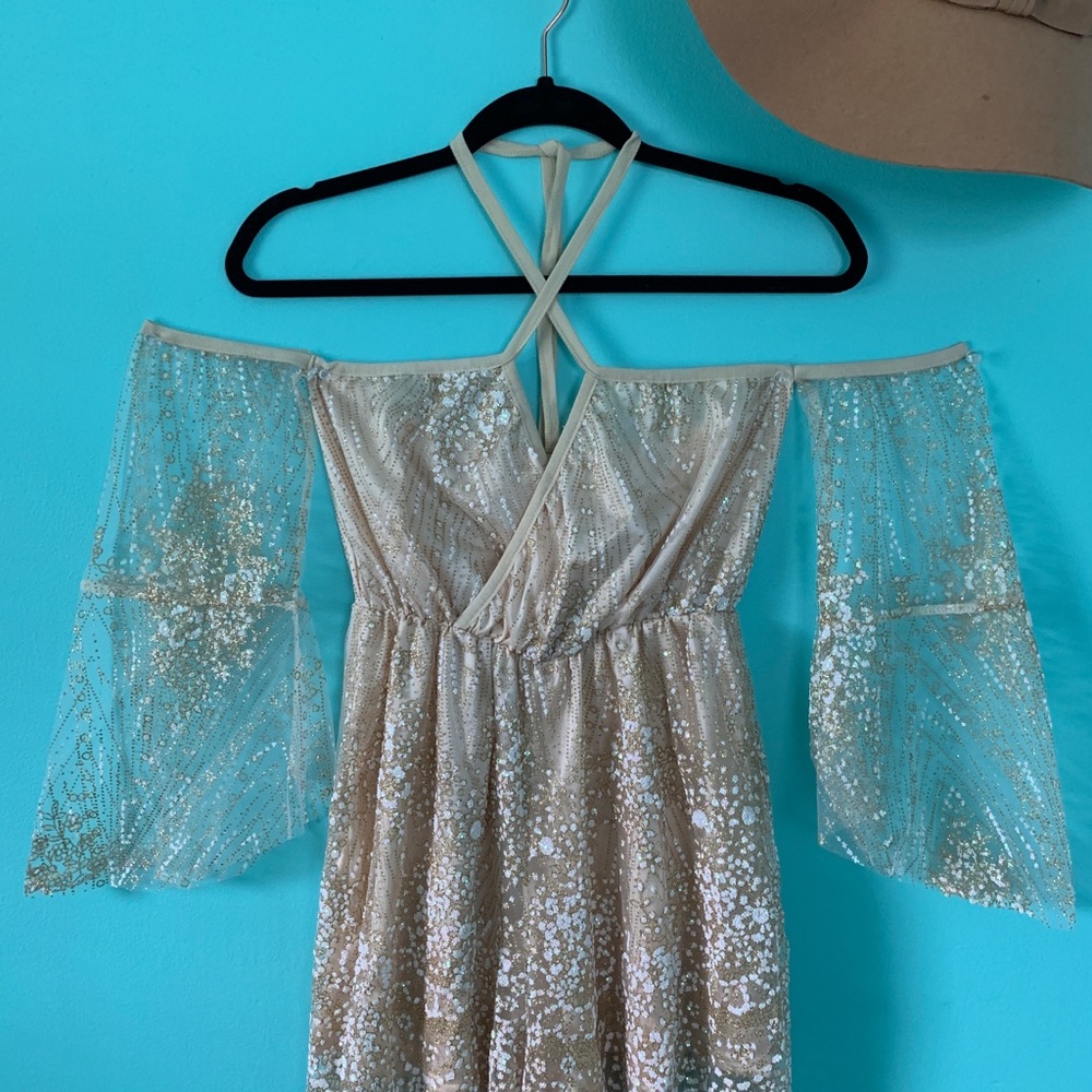 Glitter & Gold Lace Romper - Picture 2 of 7